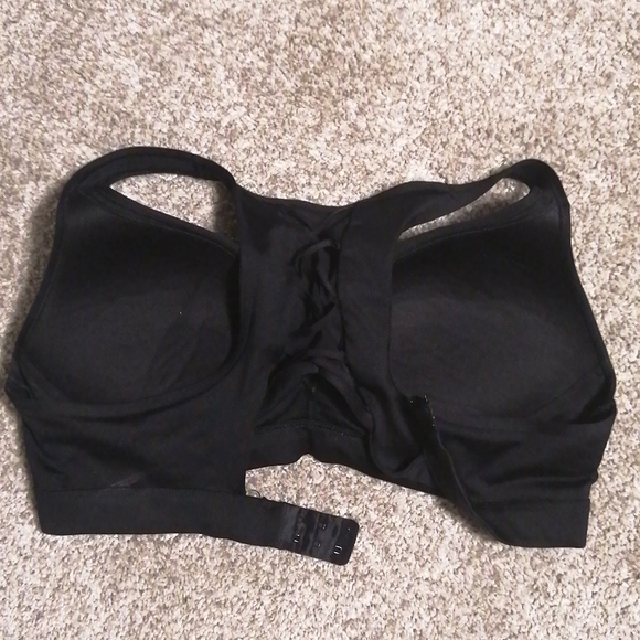 lasenza sport bra - Picture 3 of 4